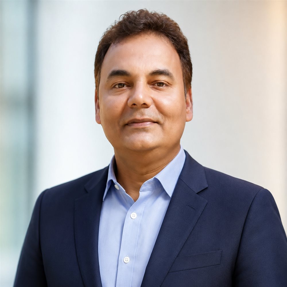 Pravesh, Managing Partner & Travel Director at Absolute Travels